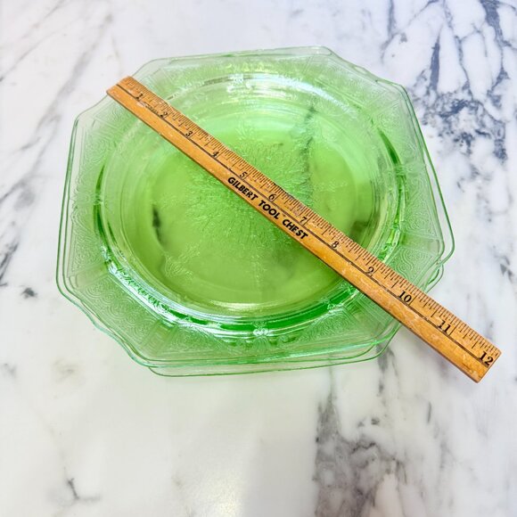 4 Uranium/Vaseline Depression Glass dinner plates 1930's Anchor Hocking - Picture 13 of 17